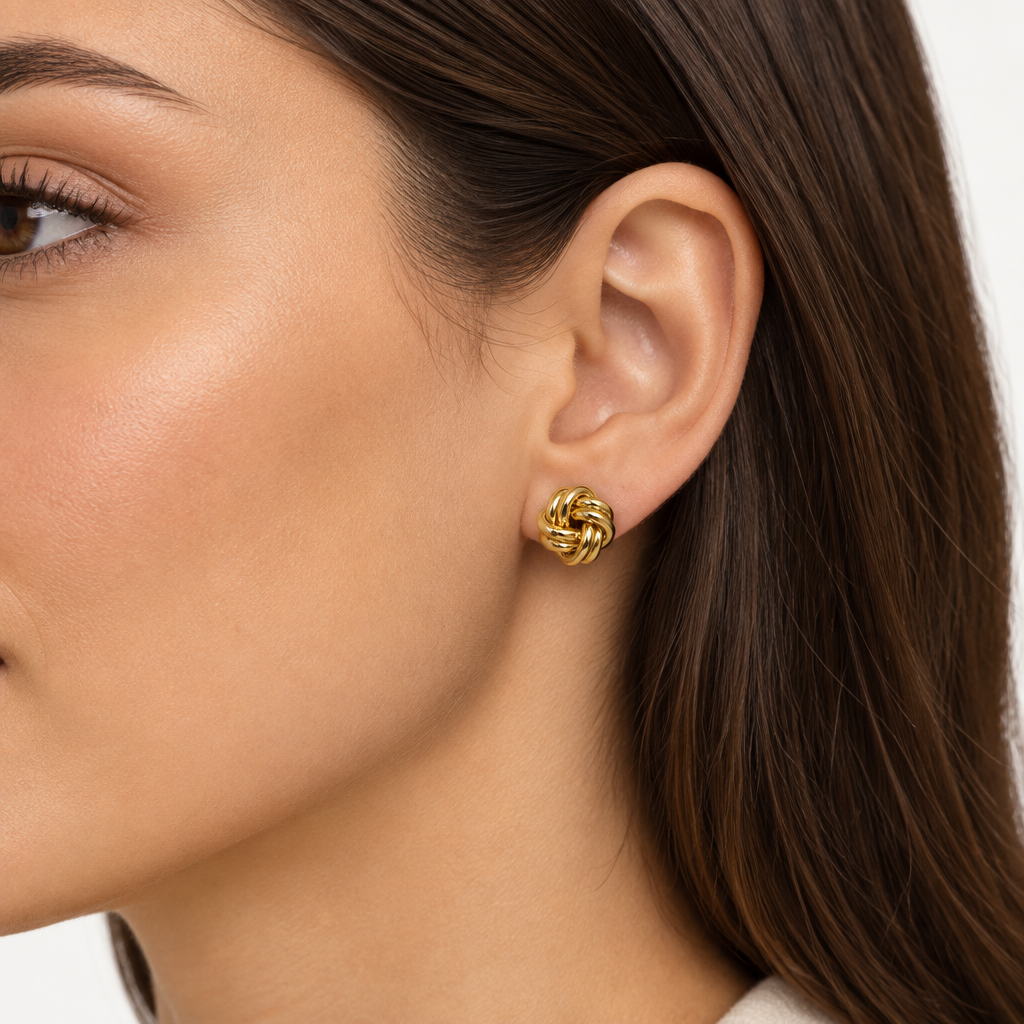Love Kont Studs