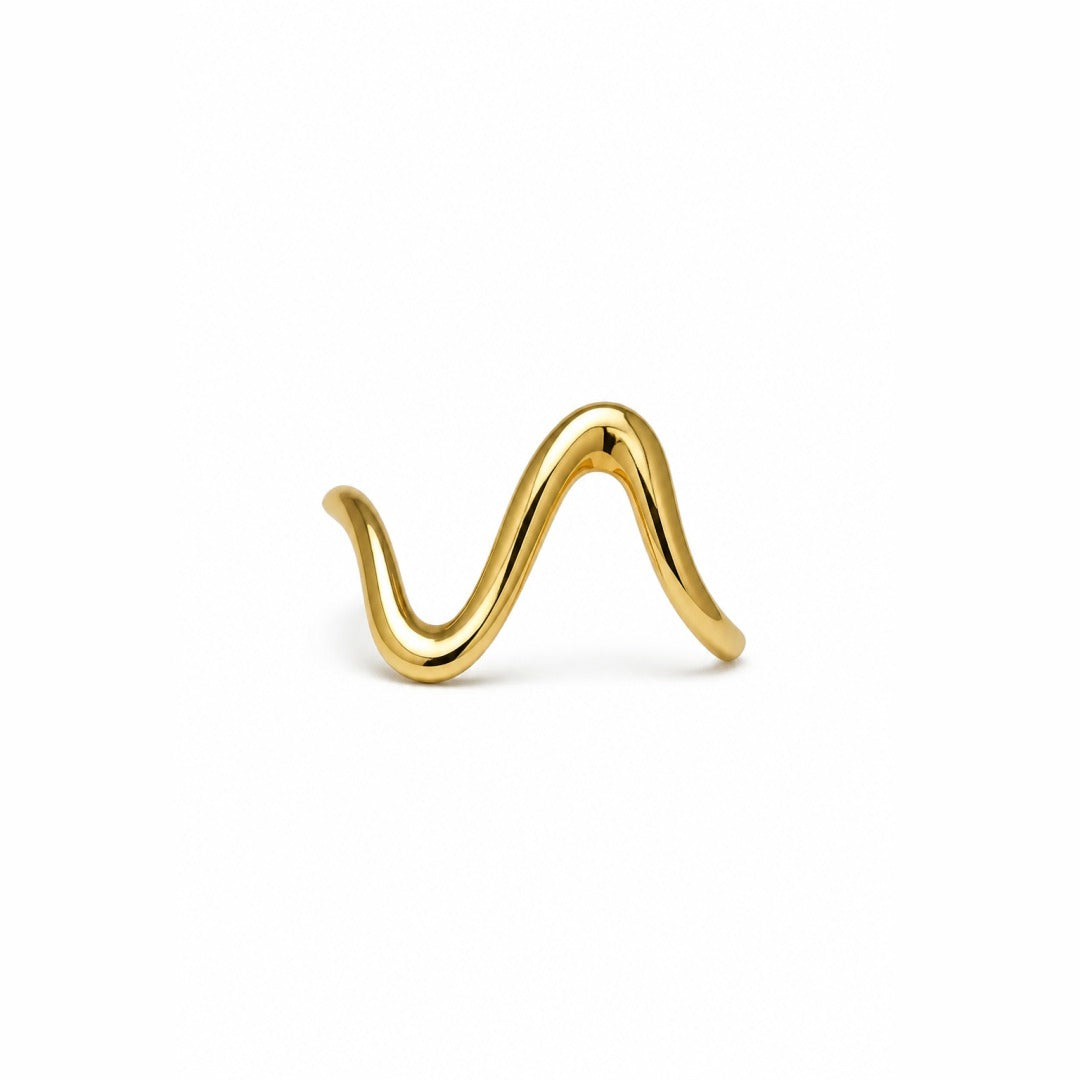 18K Gold PVD Minimalist Wave Ring